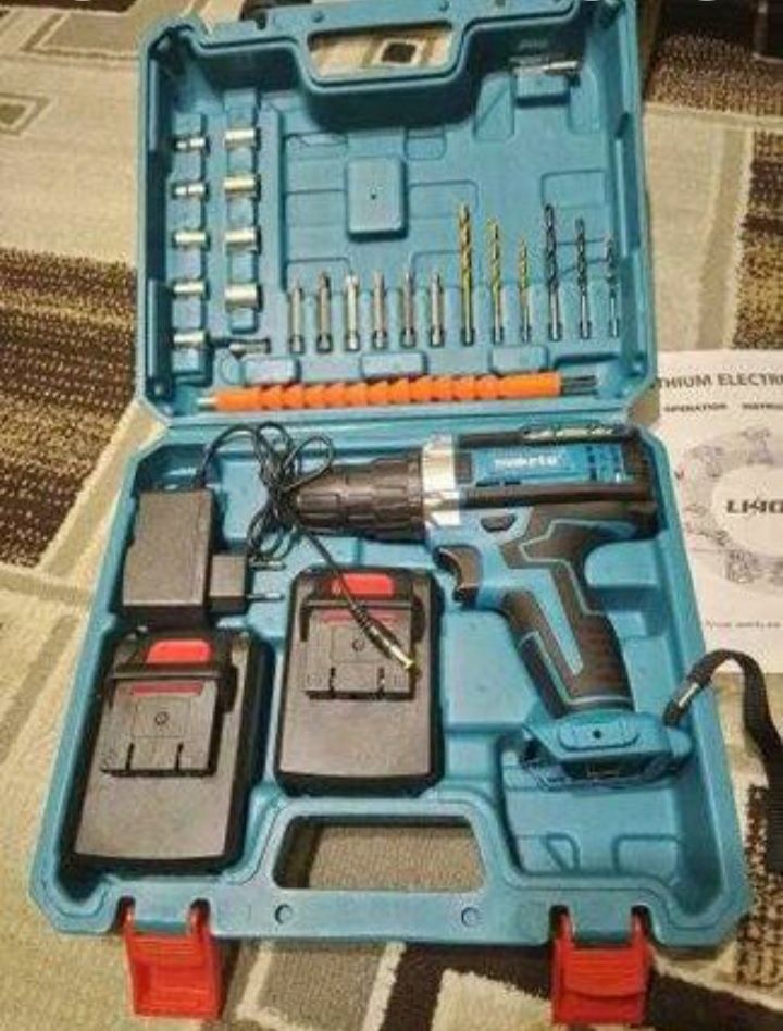 Шуруповерт продам