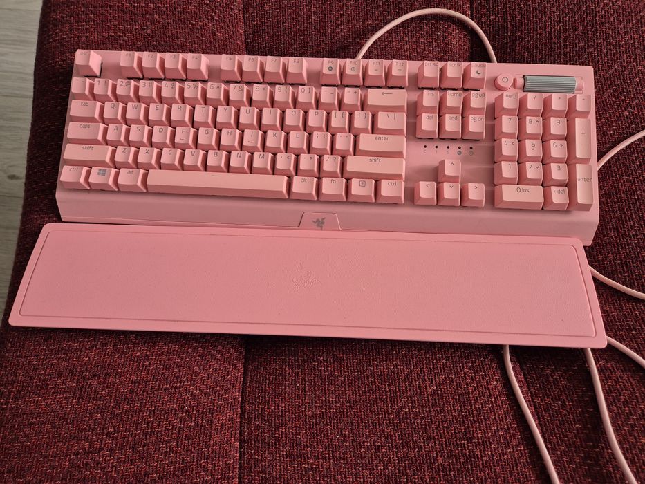 Tastatura Razer Blackwidow3 Roz