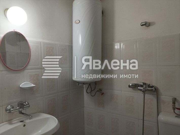 Гарсониера под наем на ул. Патриарх Евтимий