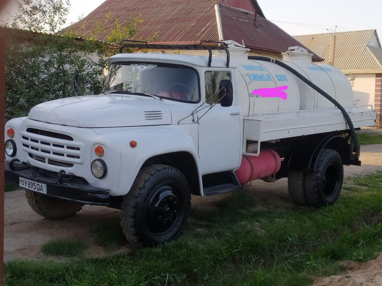 Zil suv tashiydigan moshina buchkasi alumen