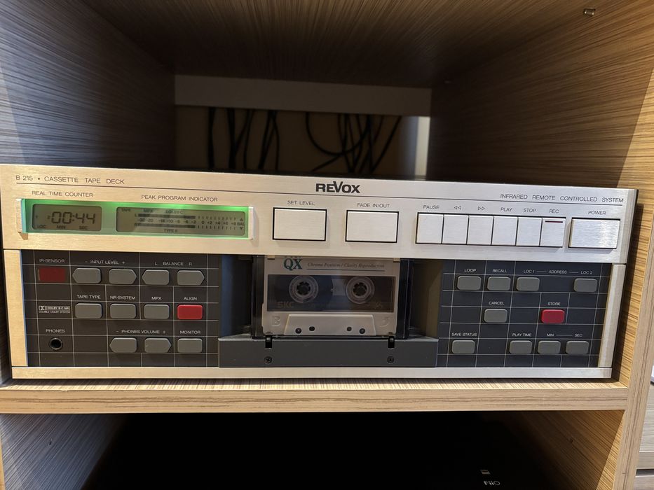Casetofon deck Revox B215