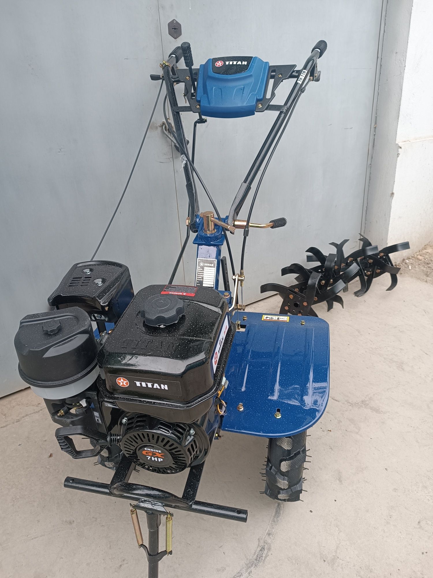 Kultivator motobulak  mini traktor