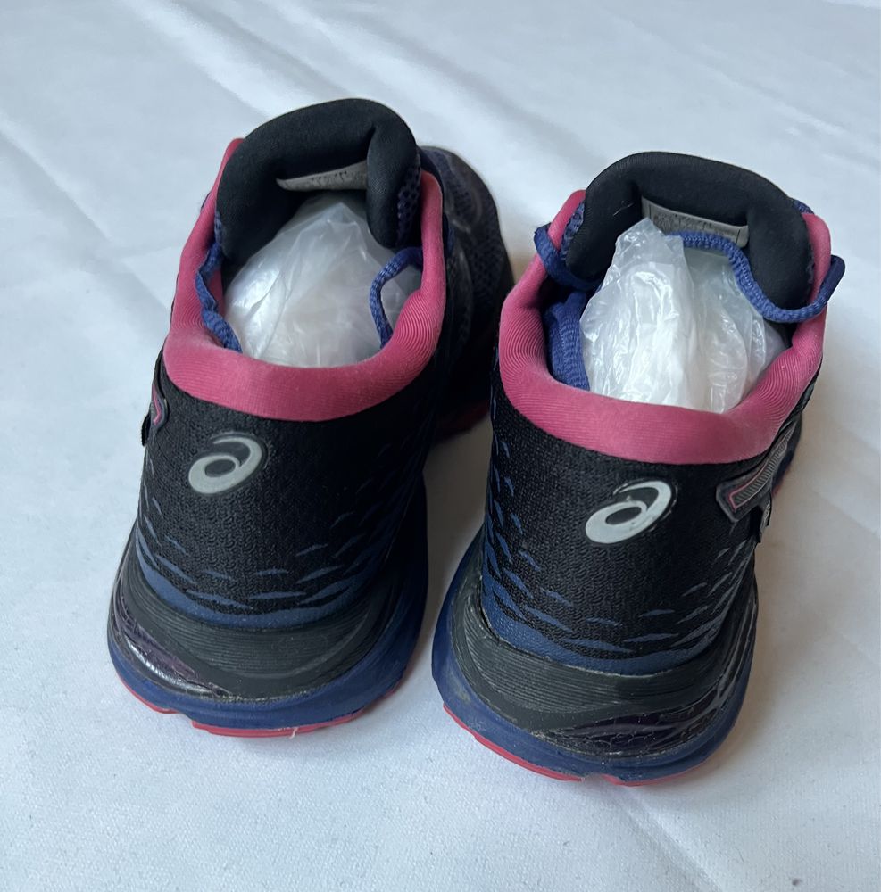 Adidasi Asics Gel Cumulus 19 GTX pantofi sport alergare marimea 39