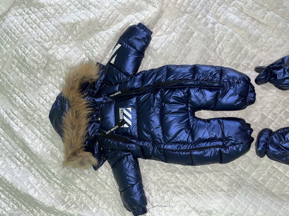 Продам детский зимний комбинезон