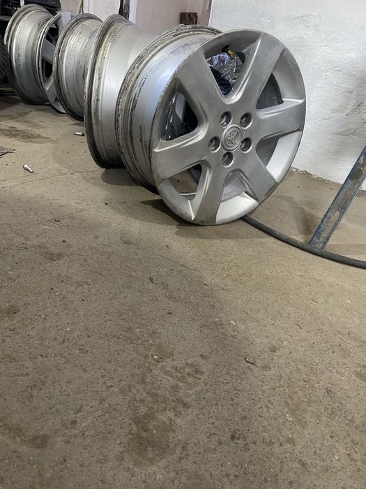 Диски R16 в хорошом состояние не варенный