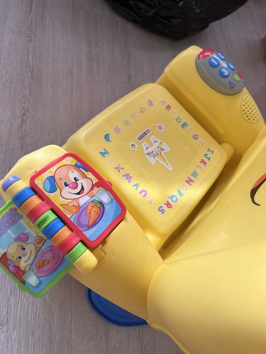 Детско образователно столче Fisher price
