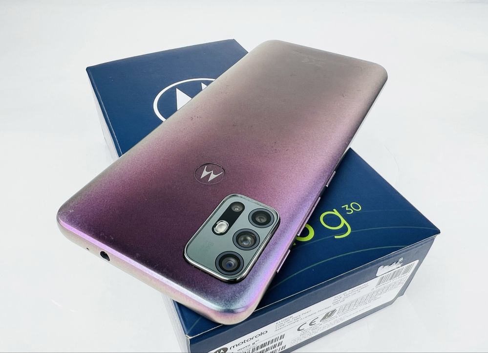 Motorola Moto G30 128GB 6RAM Dark Pearl Отличен! Гаранция!
