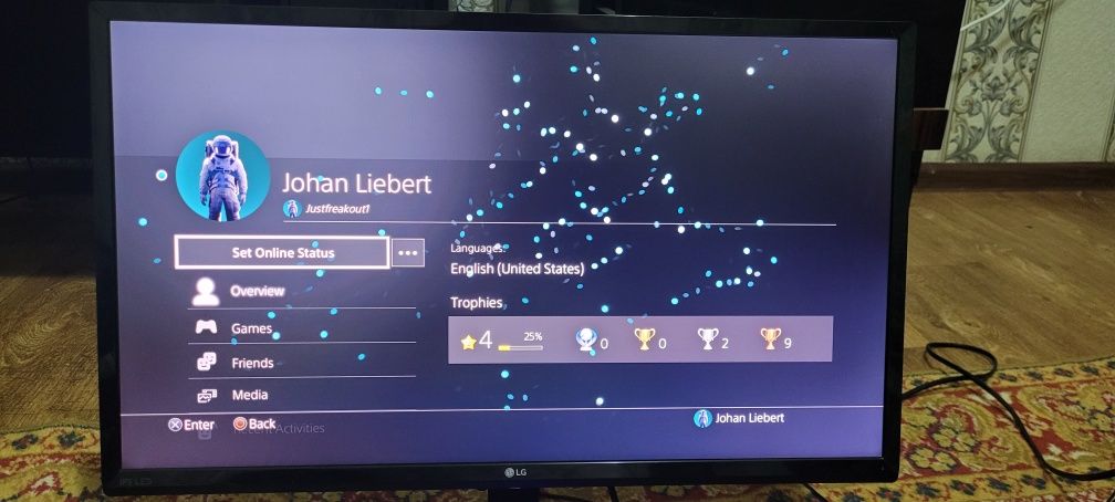 PlayStation 4 slim