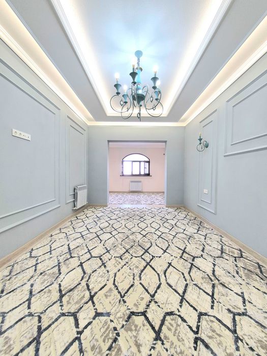 Продается 5 ти комн Квартира Банковская Госпитальный рынок Мирабадский