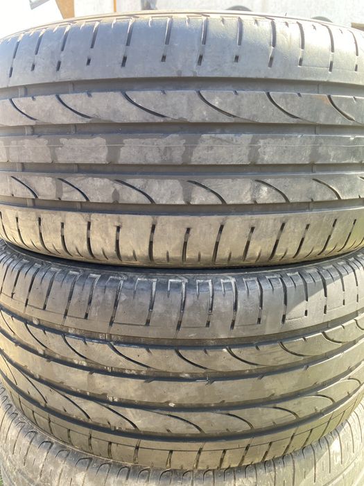 Пара летние шины 235/50/18 235/50R18 Bridgestoone.