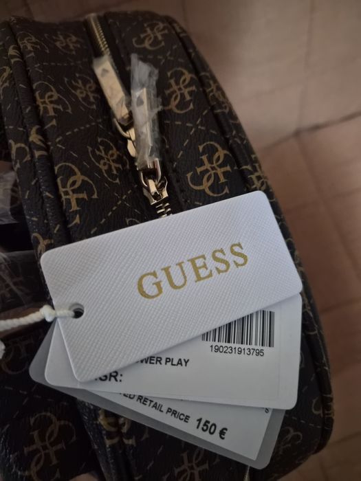 Чисто нова Раница Guess