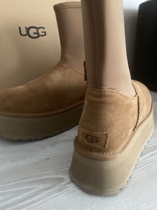 UGG classic dipper