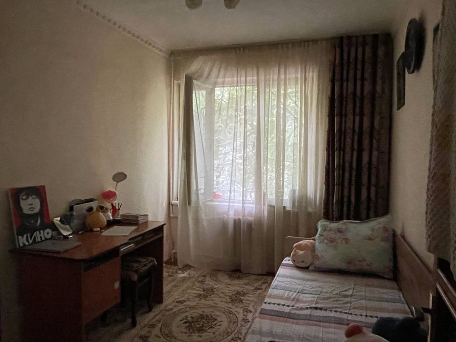 Квартира на Ц4-кафе Бухара 3/3/4 общ пл 70м ,балкон 2*6