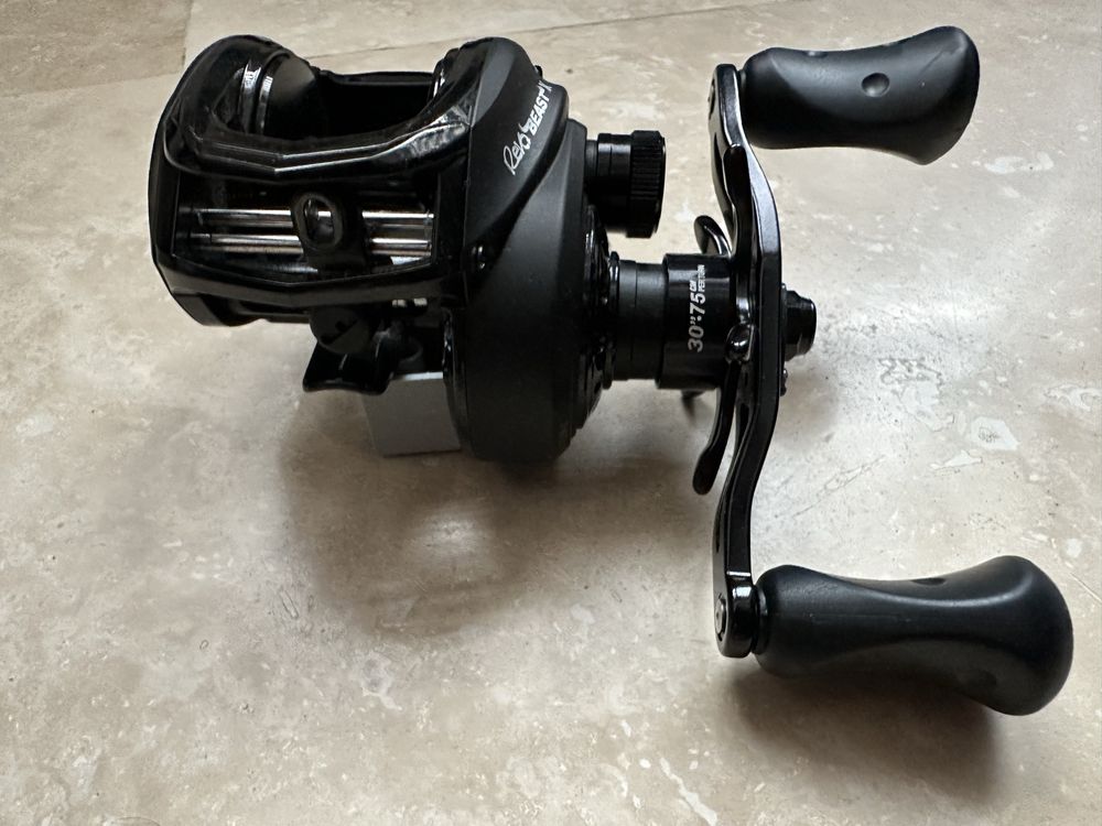 Mulinete baitcast Daiwa, Shimano, Abu Garcia, Lew’s, KastKing, WFT