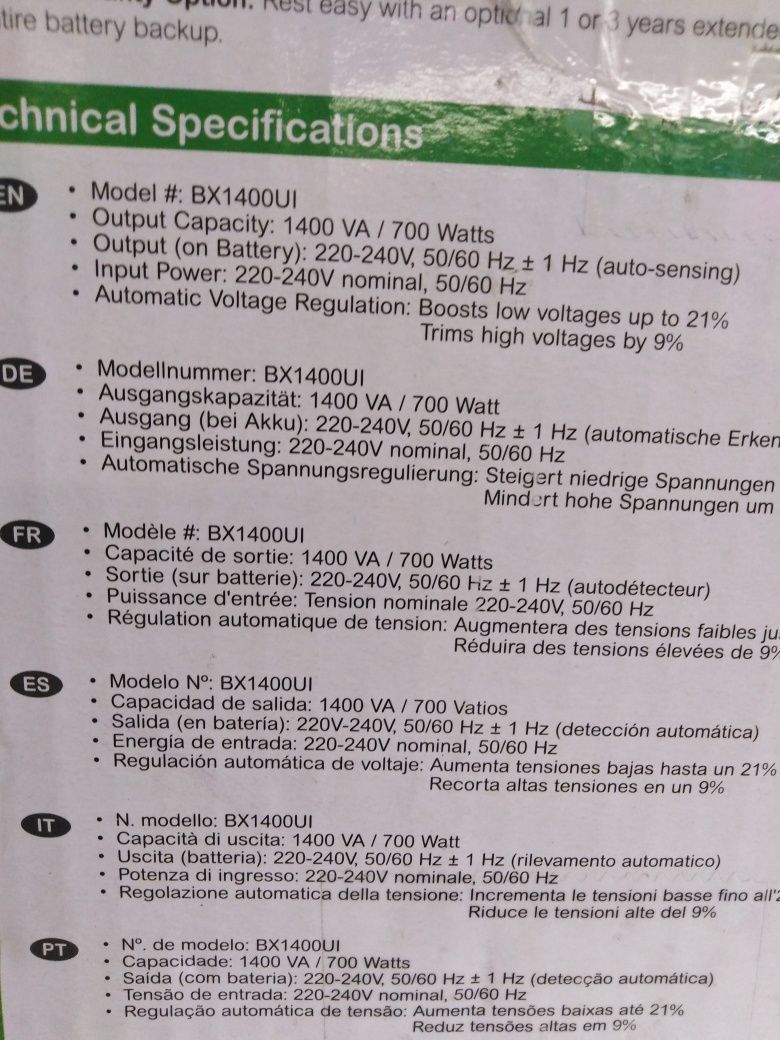 Battery backup APC, 1400W/700Watts, 6 IEC C13, nouă.