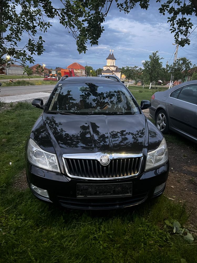 Skoda Octavia 2 cod motor BLS