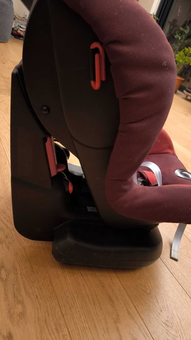 Детско столче за кола