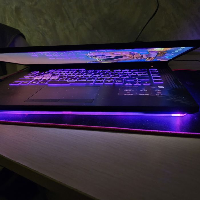 Ноутбук Asus rog