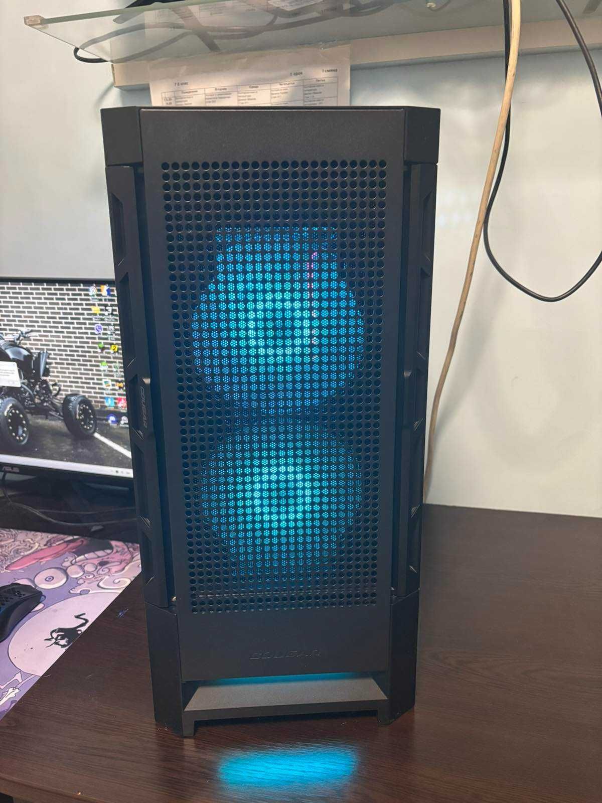 Компютър Girgs Spark Ultra чисто нов!