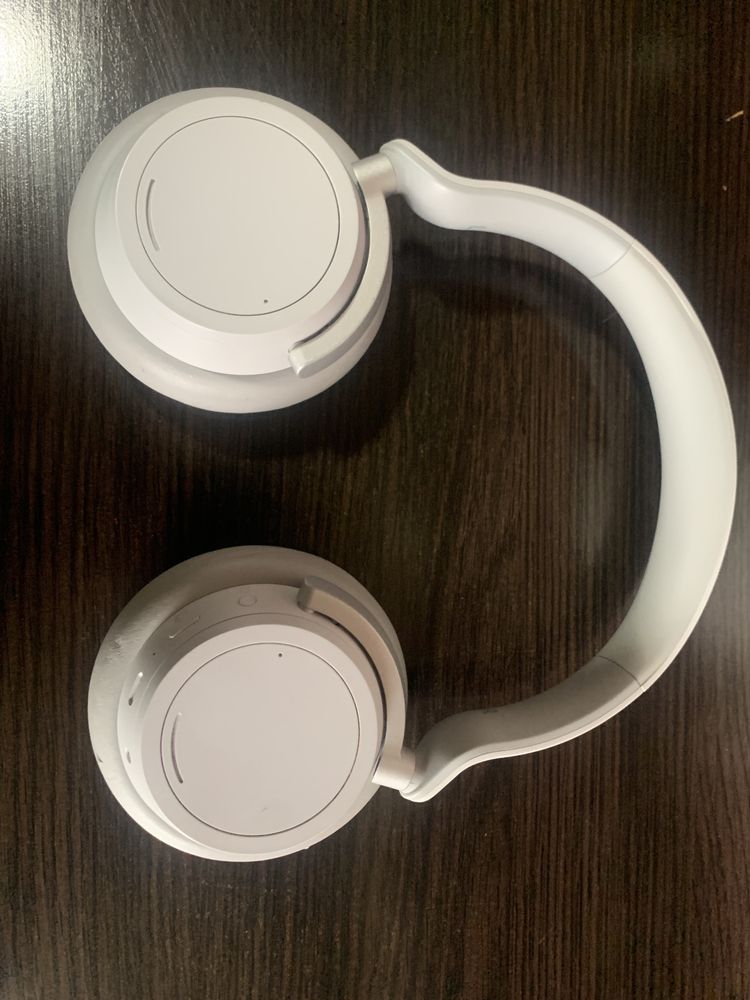 Microsoft surrace headphones