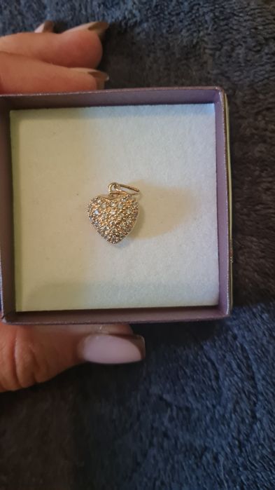 14 к висулка сърце с цирконии