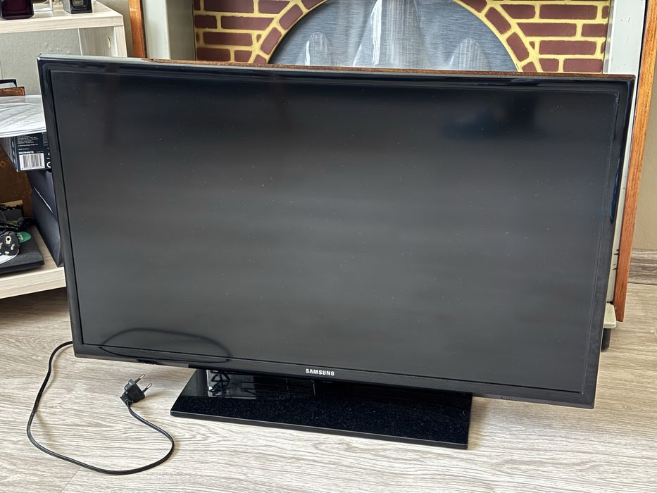Телевизор Samsung 32