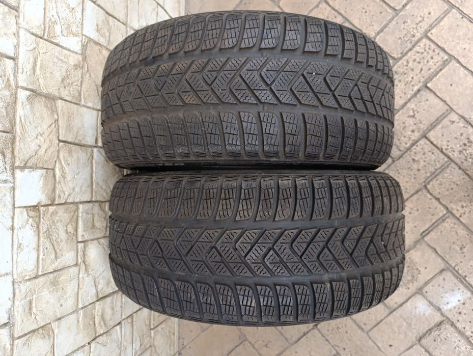 Зимни гуми Pirelli 235/40/18 Sottozero 3