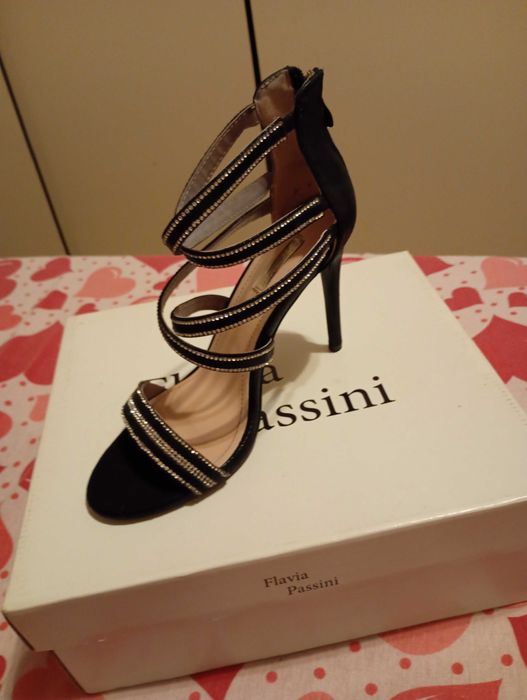 Sandale superbe nr.39 cm.25