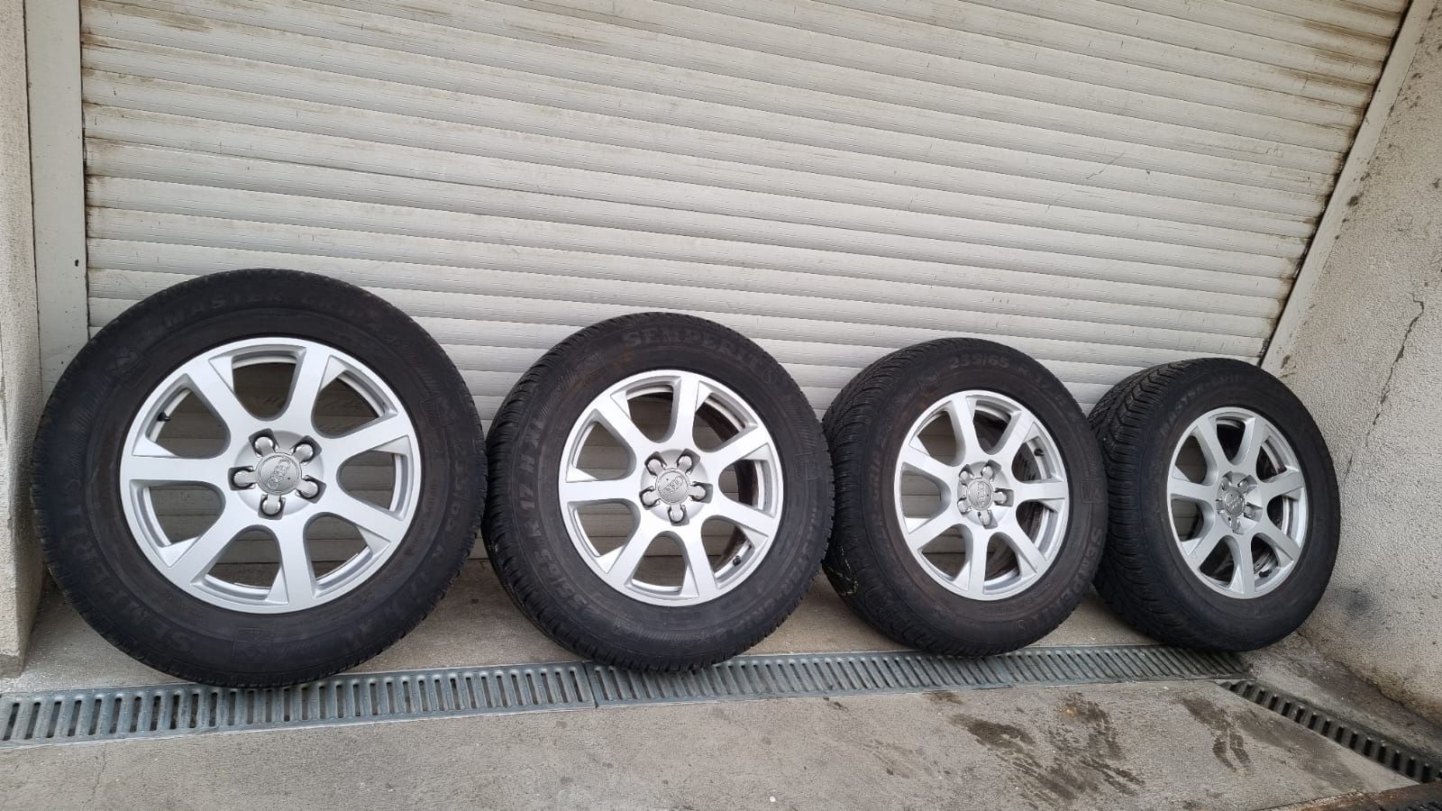 Jante Q5 R17 5x112 cu anvelope iarna 235/65R17 foarte bune