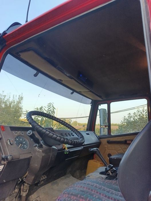 Мерседес Бенз 1320