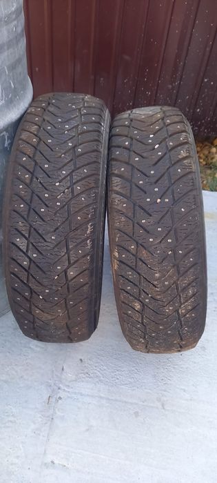 Продам резину Yokohama 195×65 R15 б/у . 35000 за пару.