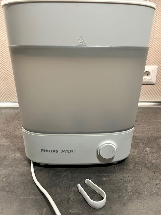 Sterilizator biberoane Philips Avent