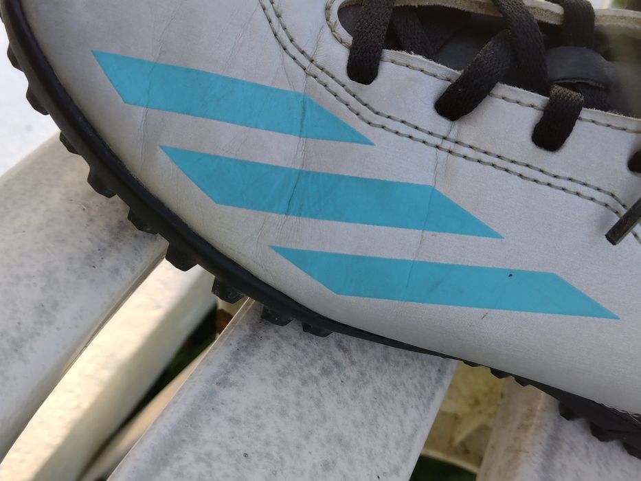 Ghete de fotbal Adidas