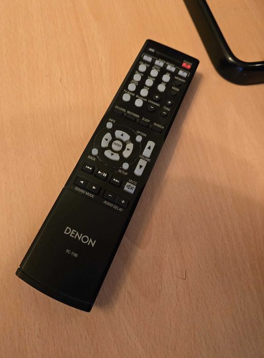 Receiver Denon AVR-X520BT