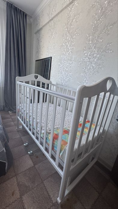 Продам детскую кровать за 35000