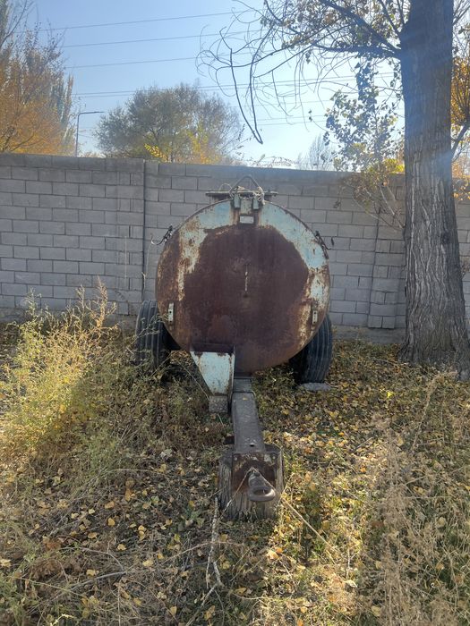 Прицеп цистерна в отдичном состоянии