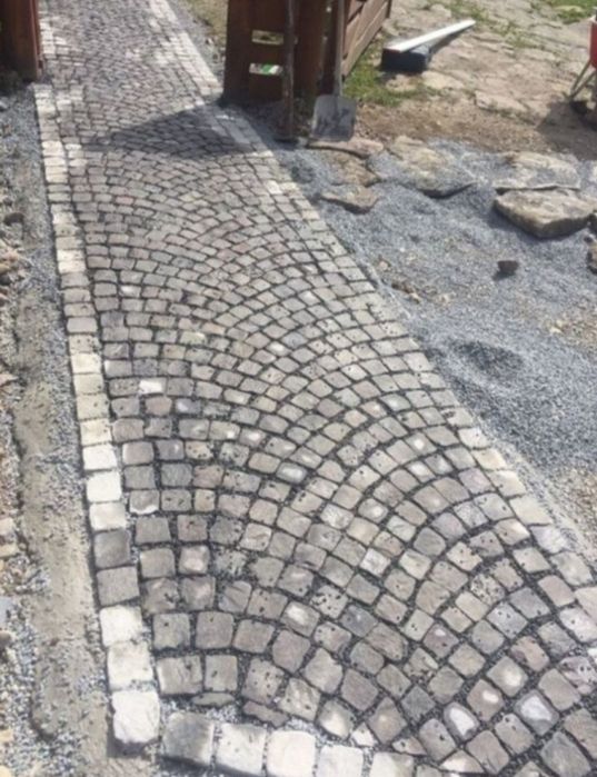Vand piatra cubica de cea mai bună calitate și montez