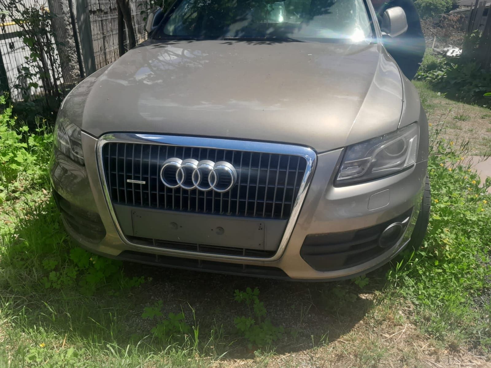 Fata complecta Audi Q5 an 2010 cutie manuala volan stg