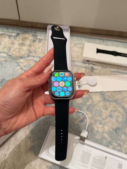 Apple Watch, 10S