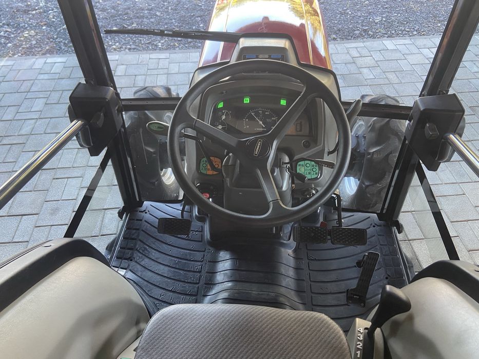 Tractor japonez Yanmar EF330, 4x4, 33cp, cabina
