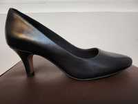 Нови! Дамски обувки Clark's, 5 см ток