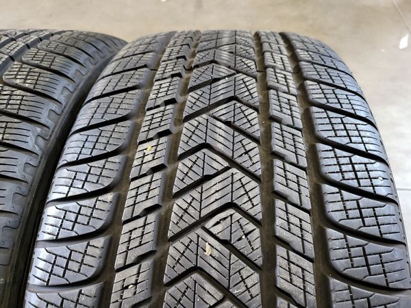 275/40/22 PIRELLI 4бр