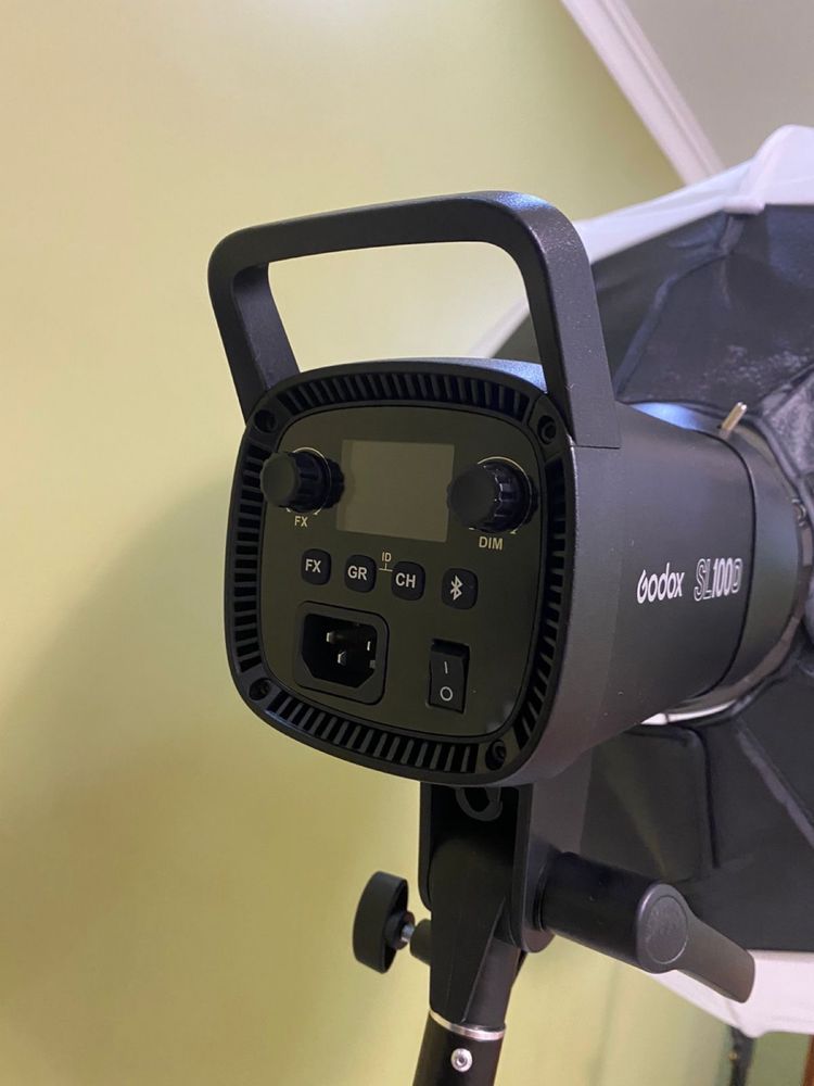 Софтбокс чайнабол Godox SL100D