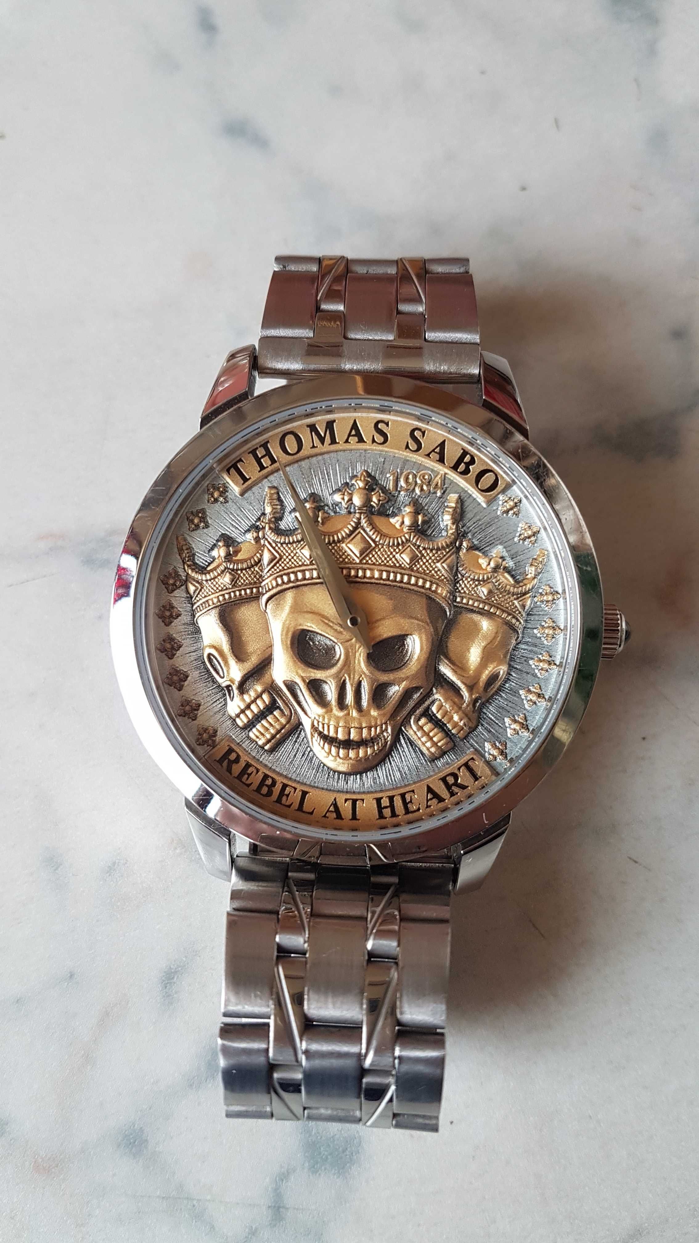Продавам часовник Thomas Sabo.Състояние-отлично.Часовникът е унисекс.