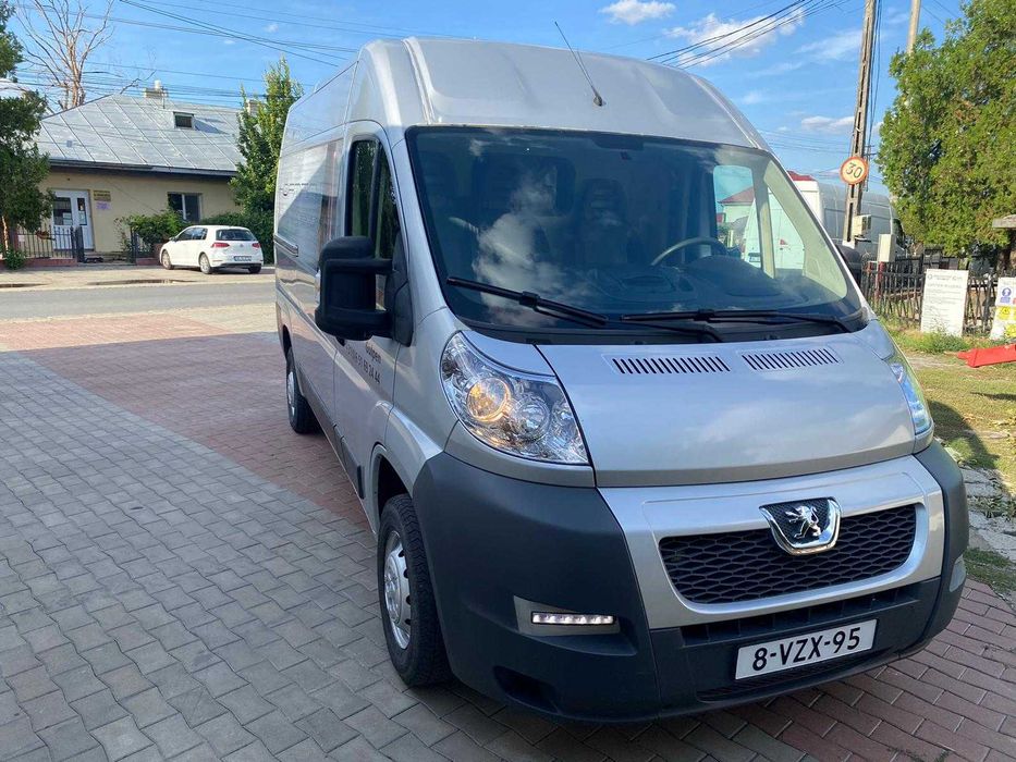 PEUGEOT Boxer 2013 2.3HDi 130 CP E5 6 trepte AC cat. B Recent Adus