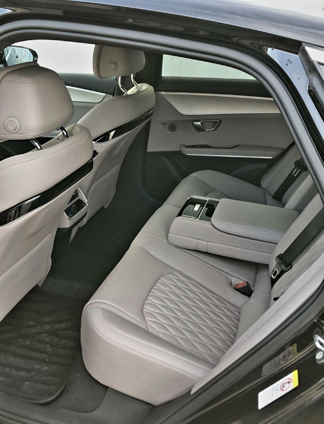 **Byd han 605 restayliing 2025 massaj xedap bor