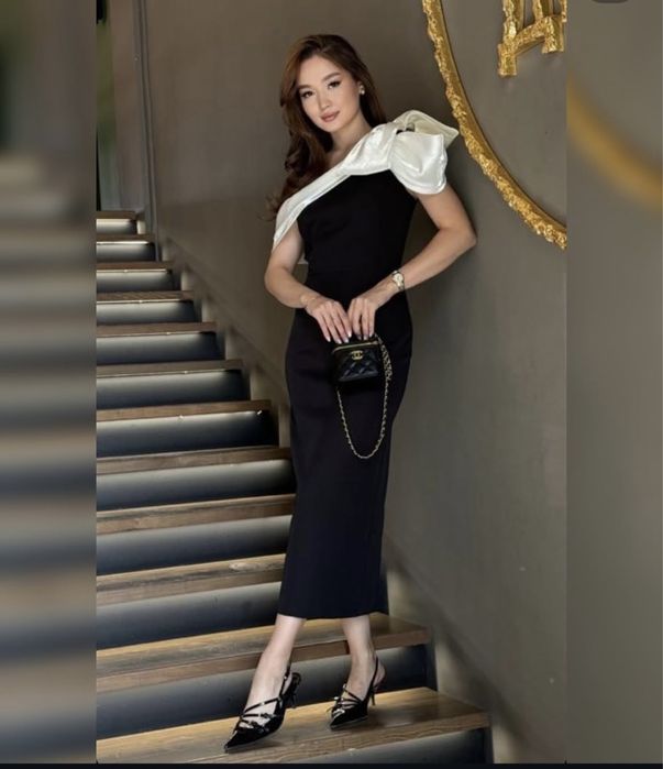 Новое платье для корпоративов. Надевала только один раз.