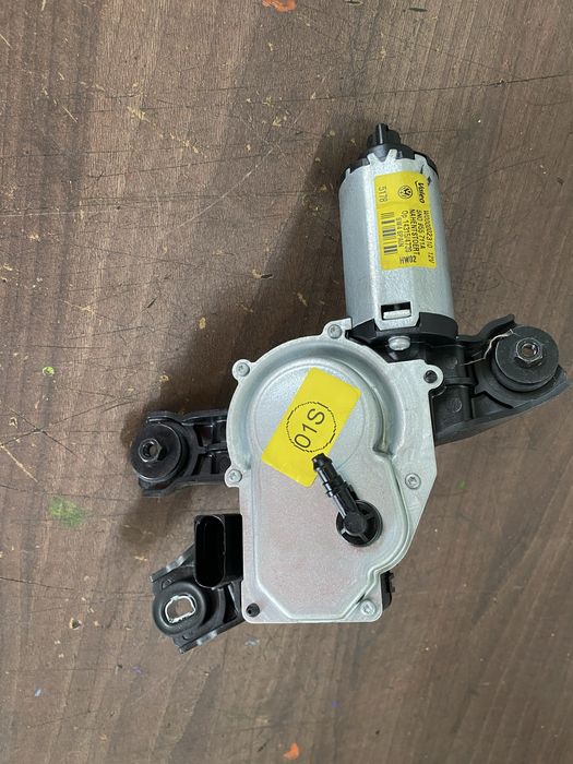Motoras stergator luneta vw tiguan 5n 5n0955711A