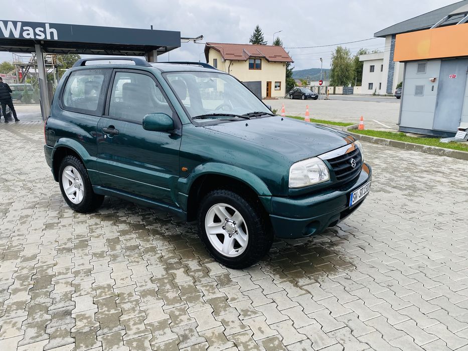 Vand suzuki grand vitara 4x4 manual , 1,6 benzina ,imp Germania !