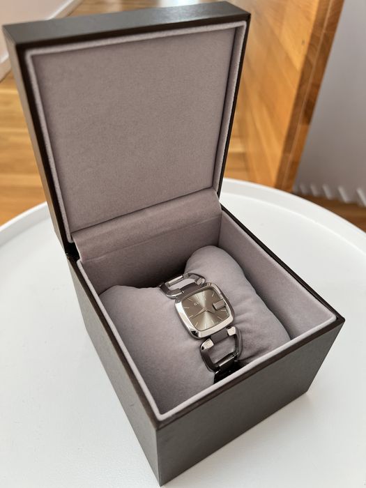 Ceas Gucci G-Gucci dama, inox